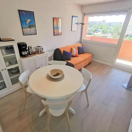 Appartement Résidence Le Cezelly - 2 Pièces 5 Couchages Port Leucate. Réf: 4cez_6c Mae-6634 *