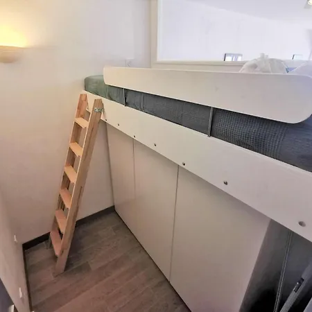 Appartement Résidence Le Cezelly - 2 Pièces 5 Couchages Port Leucate. Réf: 4cez_6c Mae-6634 Leucate